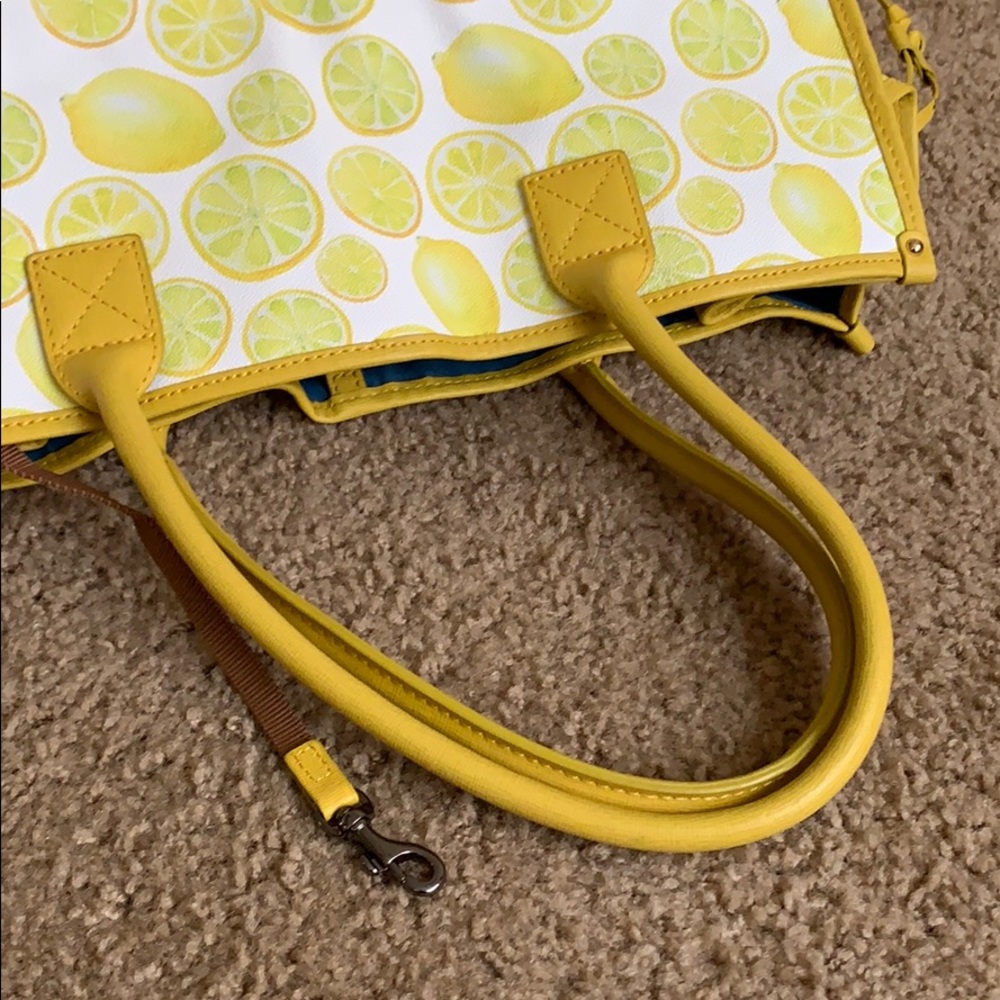Dooney and bourke - Picture 10 of 16